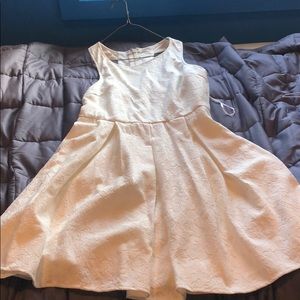 Women’s white dress